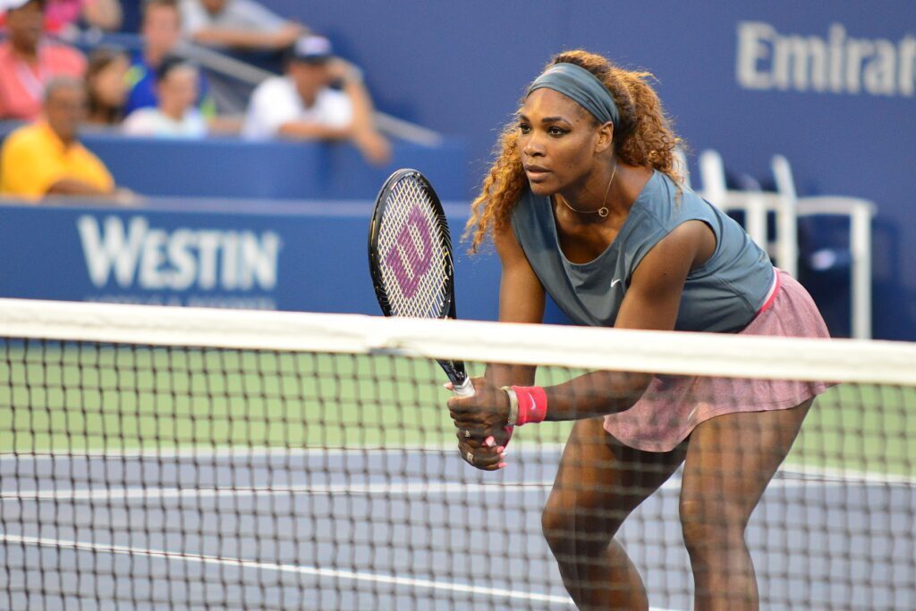 Serena Williams by Edwin Martinez from The Bronx / CC BY (https://creativecommons.org/licenses/by/2.0)